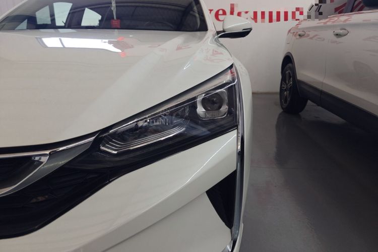 Used Dongfeng Aeolus Yixuan 2021 230T Automatic Chasing Shadow Edition
