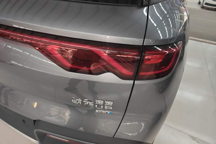 Used BYD Yuan UP 2025 Intelligent Driving Version 401 KM Dynamic Edition