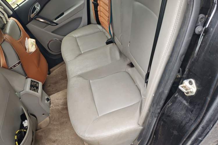 Used JAC Group Heyue 2014 1.5L Manual Luxury Version China IV Standard
