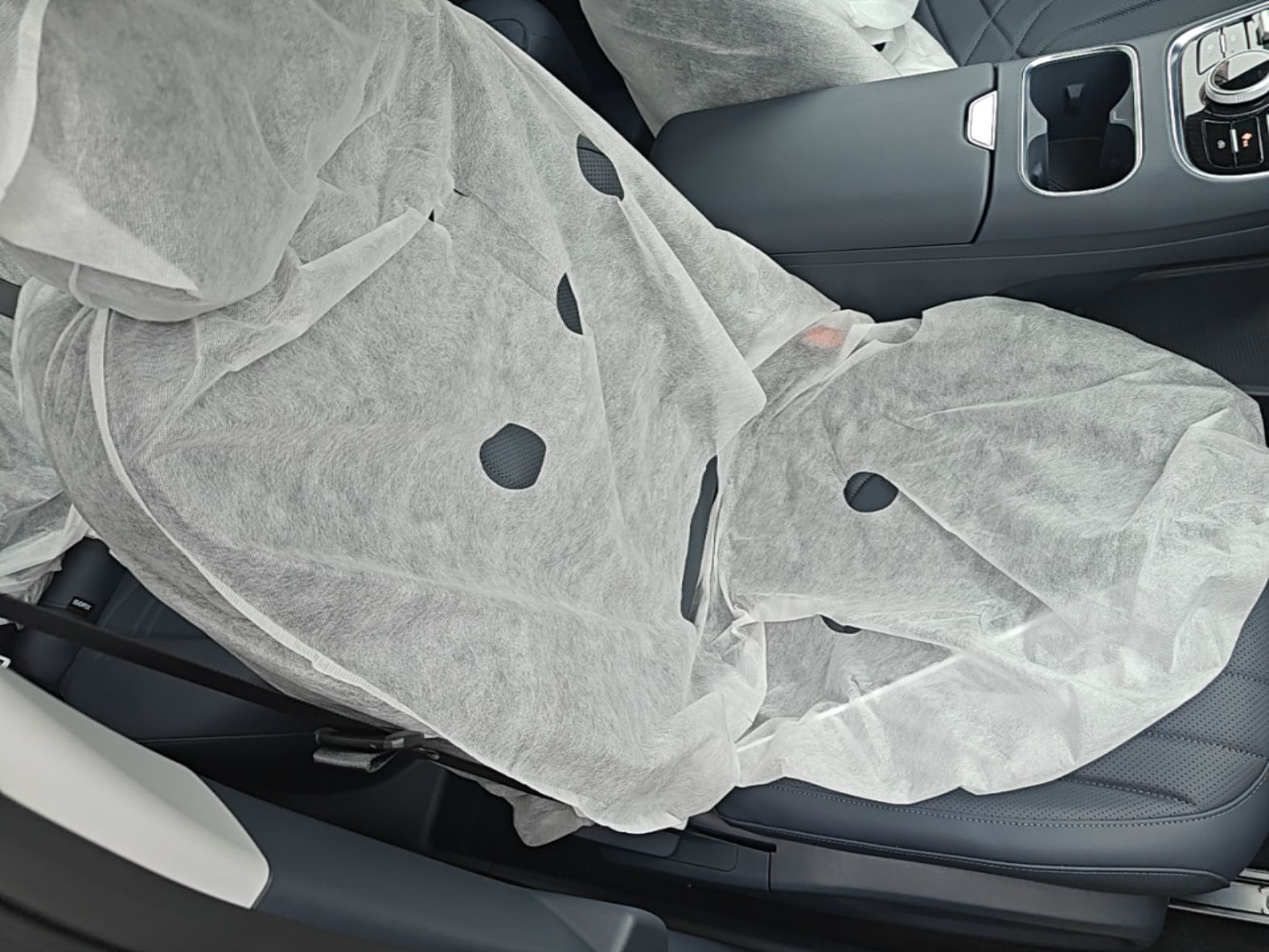 Geely Galaxy Xingjian 7 EM-i 2026 Model 135km Smart Navigation Version — снимка 19