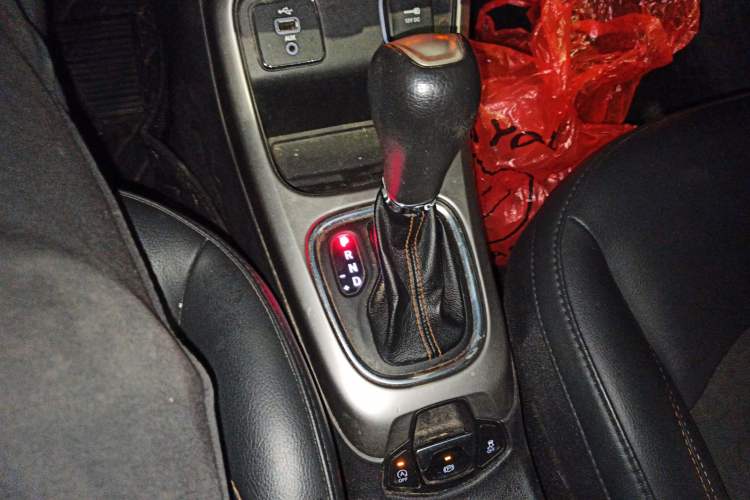 Used Jeep Compass 2019 200T Automatic Enjoyment - Connected Large Screen Version