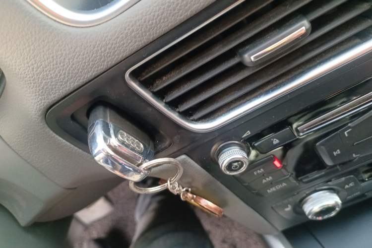 Used Audi Q5 2015 40 TFSI Technology Edition
