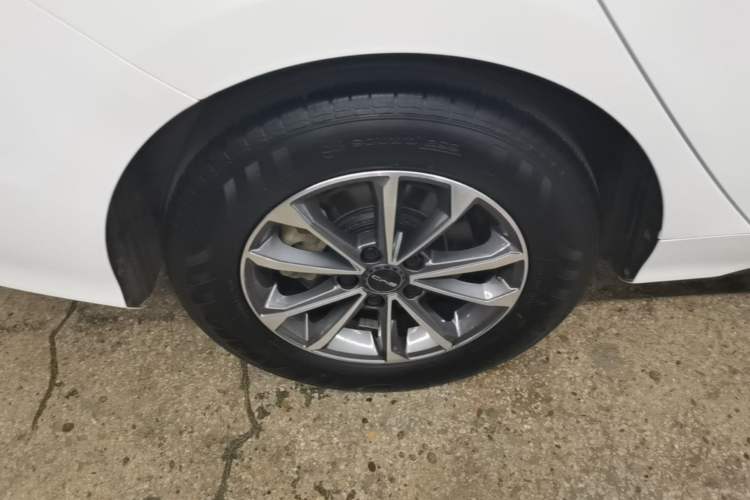 Used BYD Destroyer 05 2024 HONOR Edition DM-i 55KM Luxury Model Exterior 3