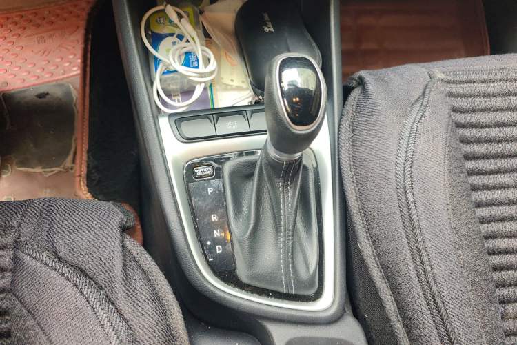 Used Hyundai Celesta 2018 1.6L Automatic GL Enjoyment Version China V Standard