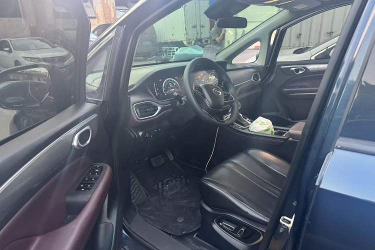 Used GAC Trumpchi M6 2021 270T DCT Luxury Edition (7-seater) Driver Seat