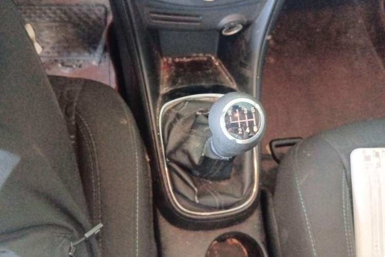 Used Chevrolet Trax 2016 1.4T Manual Two-Wheel Drive Comfort Version with Sunroof