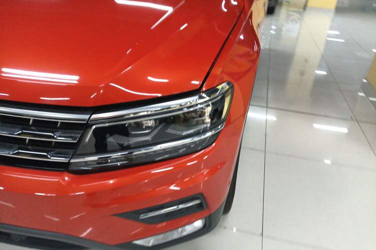 Used Volkswagen Tiguan L 2017 380TSI Automatic All-Wheel Drive Supreme Flagship Edition Left Front Headlight