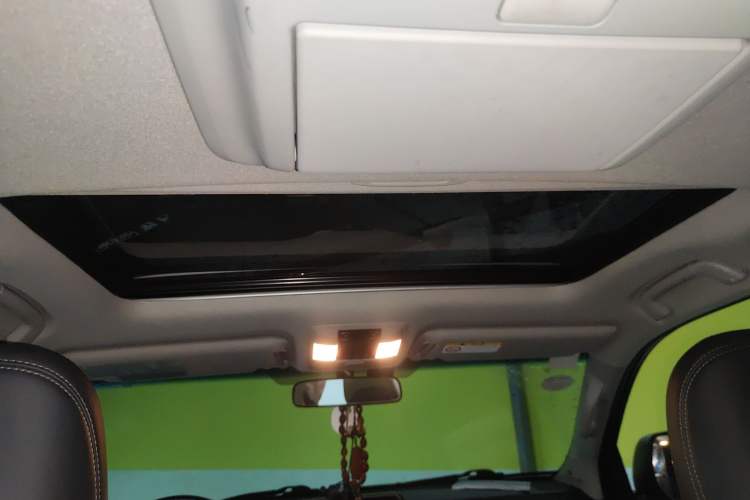 Used Toyota Prado 2018 3.5L Automatic TX-L NAVI with Rear-Mounted Spare Tire Headliner