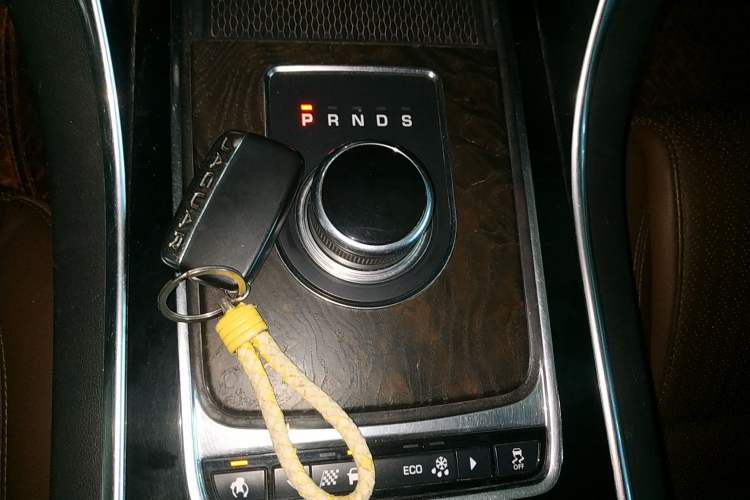 Used Jaguar XFL 2017 XFL 2.0T 200PS Luxury Edition