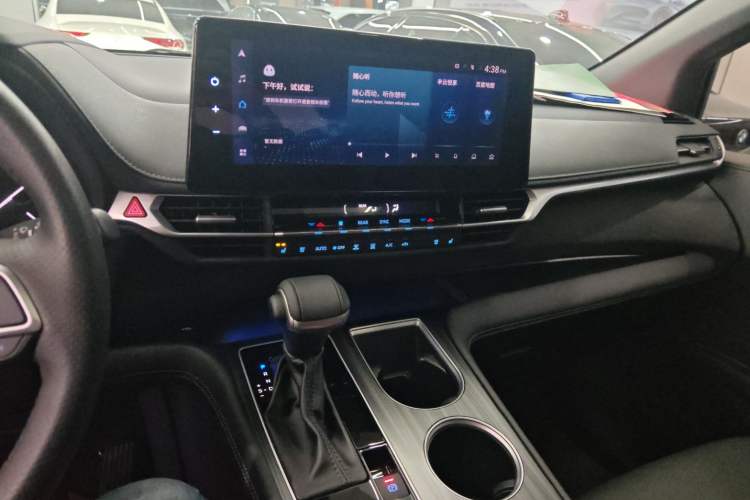 Used Toyota Sienna 2021 2.5L Hybrid Premium Edition