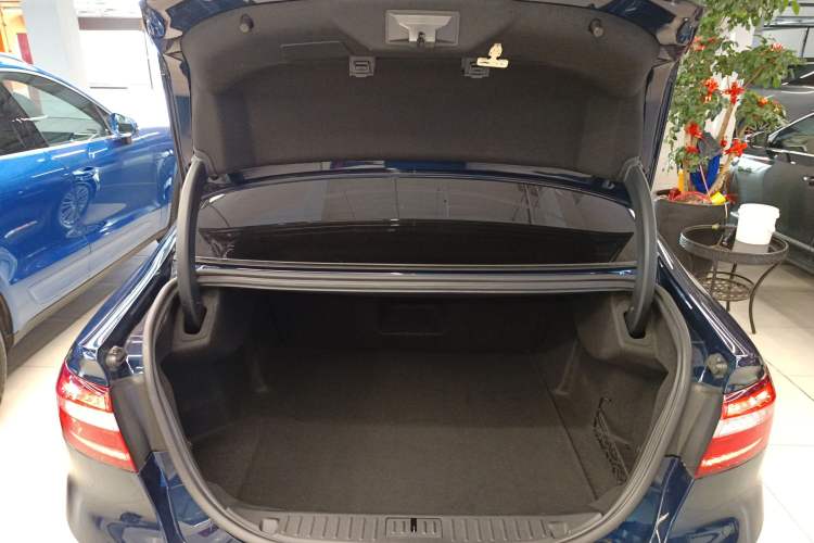 Used Ford Taurus 2015 EcoBoost 245 Luxury Model