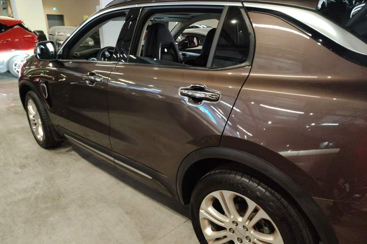 Used Lynk & Co 01 2017 2.0T Two-Wheel Drive Pro Edition
