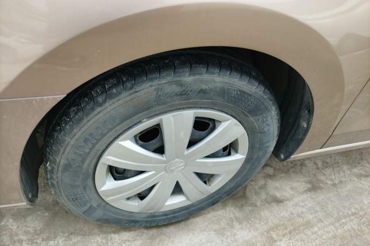 Used Volkswagen Jetta 2017 1.4L Manual Fashion Edition
