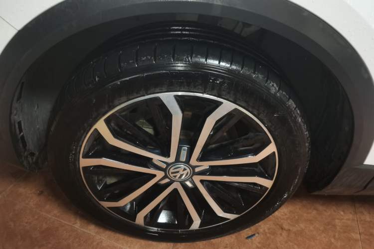 Used Volkswagen T-ROC 2020 280TSI DSG Two-Wheel Drive Comfort Version
