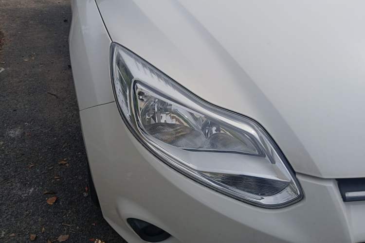 Used Ford Focus 2012 Sedan 1.6L Automatic Comfort Model