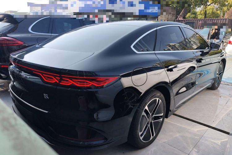 Used BYD Han 2023 EV Champion Edition 605KM Front-Drive Premium Model
