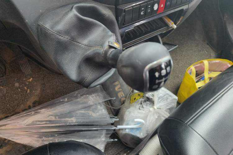 Used Iveco Eurocargo 2020 2.3T Manual Super Rui Short Wheelbase Low-Roof High-Power F1A