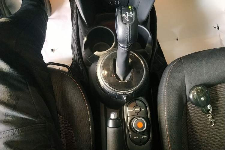 Used MINI MINI 2014 1.5T COOPER Fun