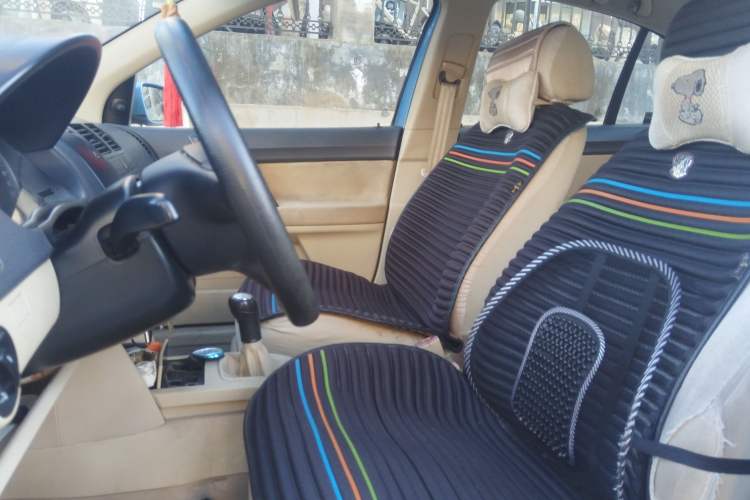 Used Volkswagen Polo 2006 Jingqu 1.4L Manual - Elegant Edition
