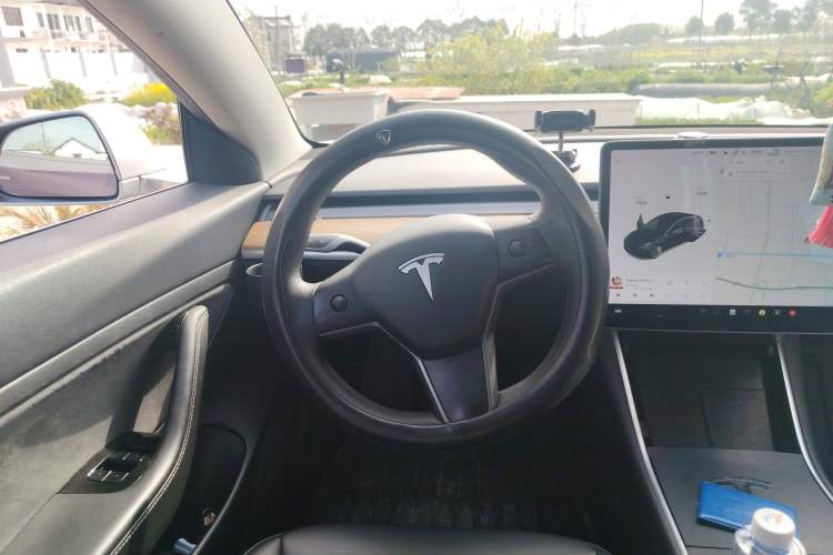 Used Tesla Model 3 2020 Revised Version Standard Range Rear-Wheel Drive – Upgraded Edition Steering Wheel