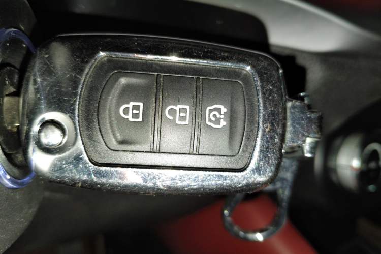 Used Dongfeng Fengon 500 2021 1.5L Manual Enjoyment Model