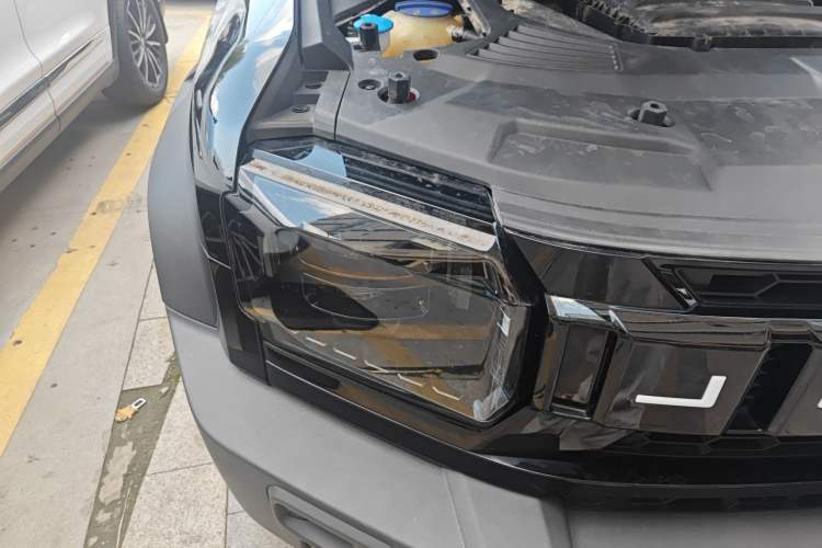 Used JETOUR Traveler 2023 1.5T Two-Wheel Drive Discovery PRO