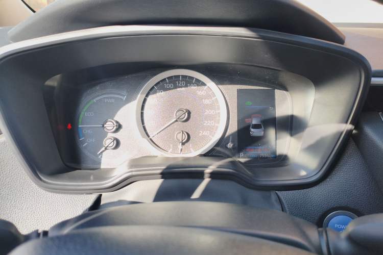 Used Toyota Corolla 2021 Dual-Motor 1.8L E-CVT Elite Edition