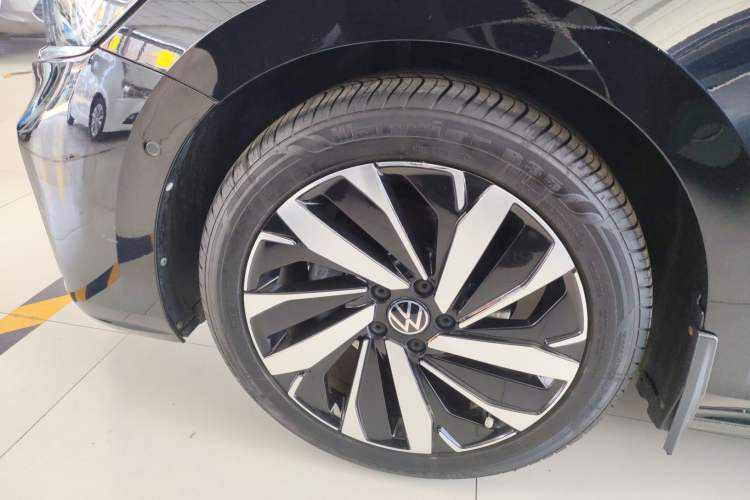 Used Volkswagen Passat 2022 330TSI Starry Luxury Edition
