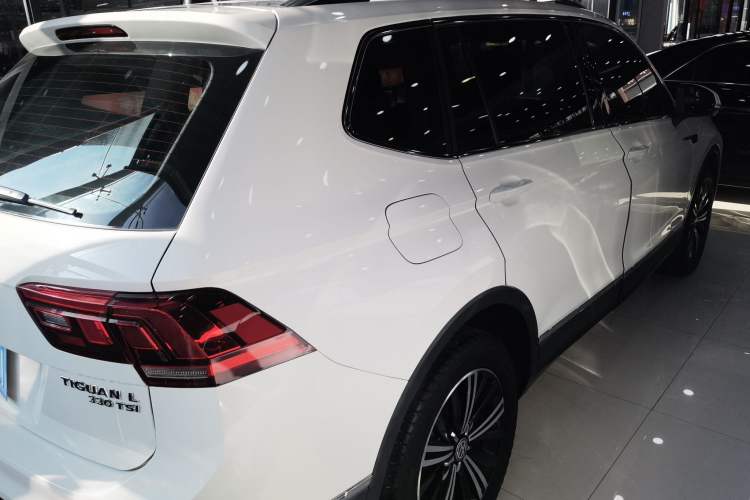 Used Volkswagen Tiguan L 2019 330TSI Automatic Two-Wheel Drive Panoramic Comfort Edition China V Standard