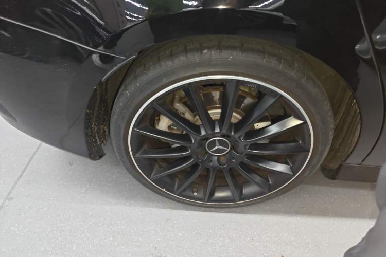 Used Mercedes-Benz A AMG 2020 AMG A 35 L 4MATIC Right Rear Wheel Hub