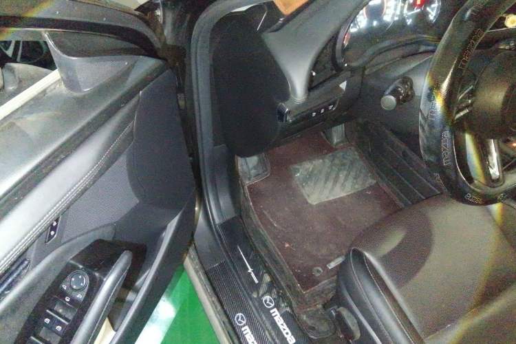 Used Mazda 3 Axela 2020 2.0L Automatic Zhiya Edition Driver Seat