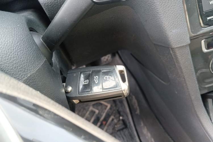 Used Volkswagen Golf 2019 280TSI DSG Comfort Version China VI Standard Vehicle Key