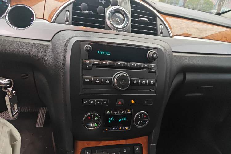 Used Buick Enclave 2010 3.6L Elite Edition