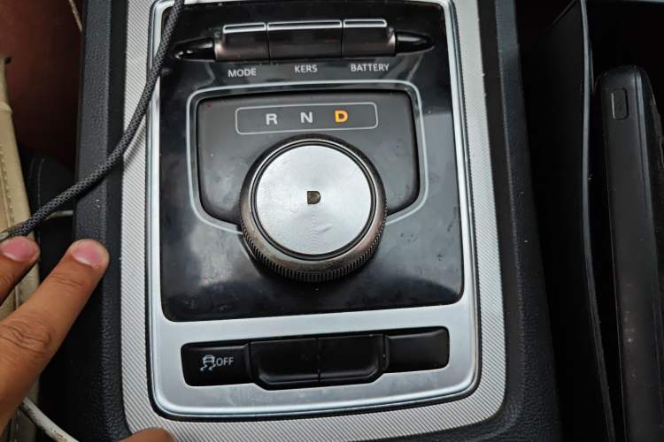 Used Roewe i6 New Energy 2017 45T Hybrid Connect & Smart Enjoyment Edition