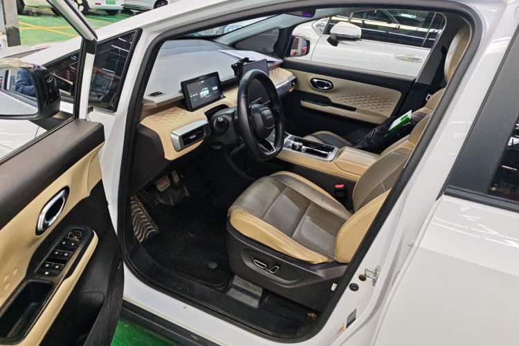 Used AION Y 2021 70 Intelligent Dynamic Edition Driver Seat