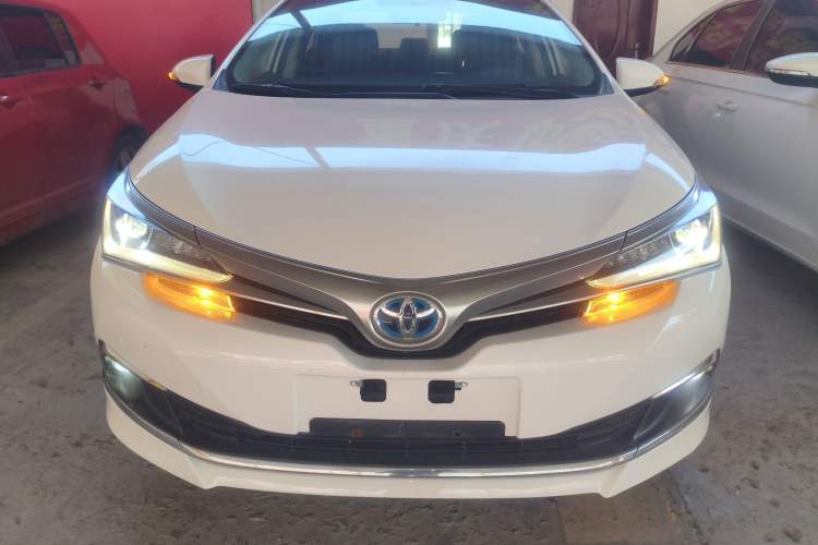 Used Toyota Corolla 2016 Dual-Engine 1.8L E-CVT Elite Edition