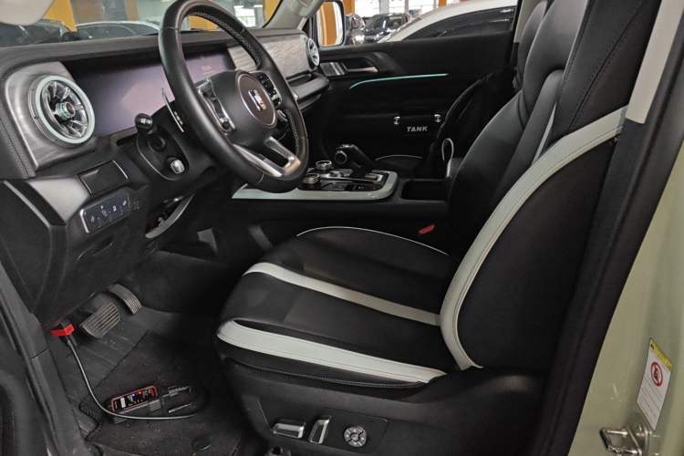 Used Tank 300 2021 City Edition 2.0T—Truly Stylish
