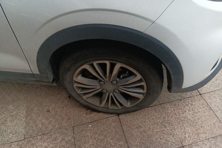 Used Leapmotor T03 2024 310 Comfort Edition Right Front Wheel Hub