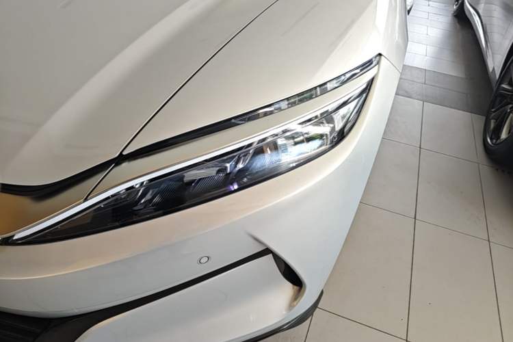 Used BYD Han L 2025 EV Four-Wheel Drive LiDAR Flagship Model
