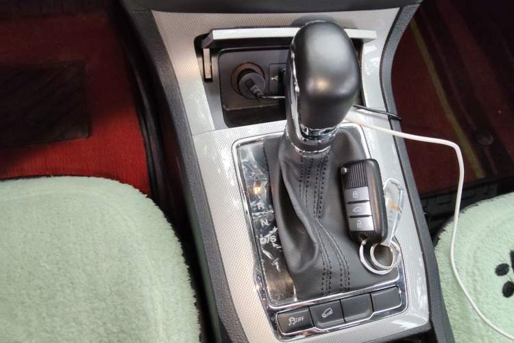 Used Roewe RX5 2020 20T Automatic 4G Connect Superior Flagship Edition Gear Lever