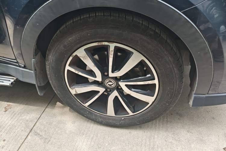 Used Dongfeng Fengon 580 2016 1.5T Manual Luxury Edition