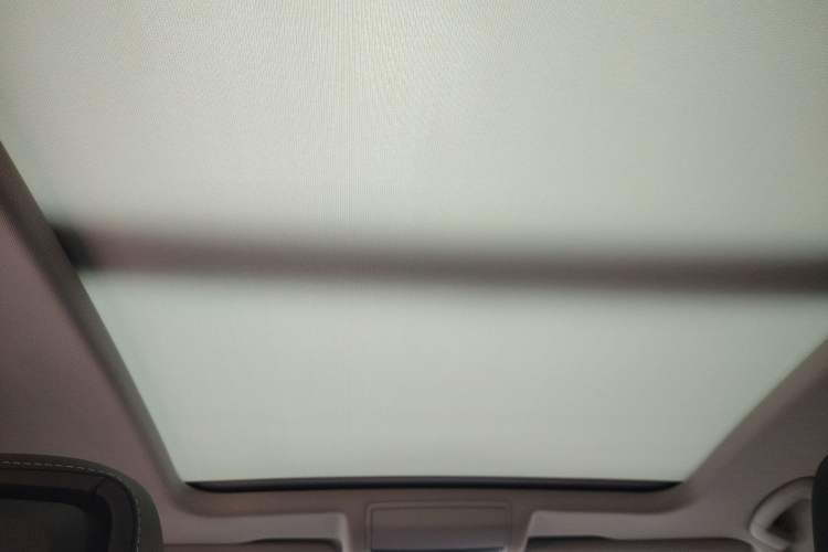 Used Volkswagen Passat 2023 330TSI Luxury Edition Headliner