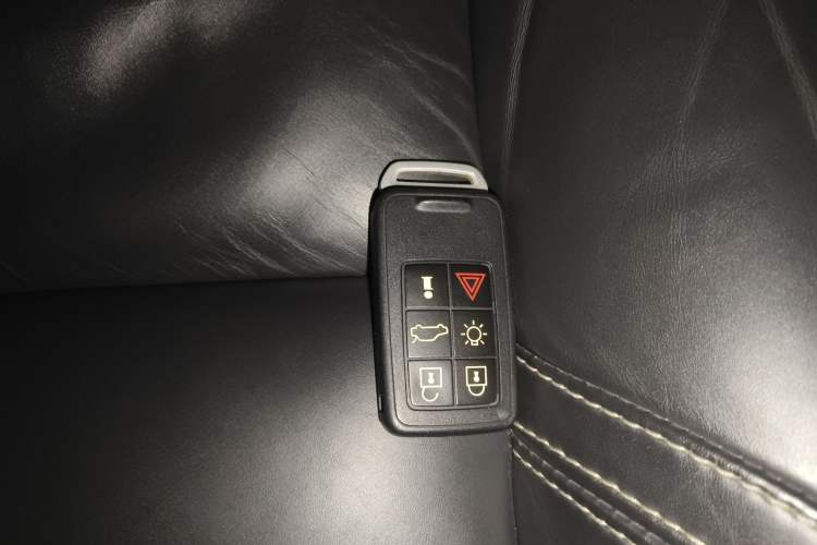 Used Volvo V60 2015 T5 Zhiya Edition
