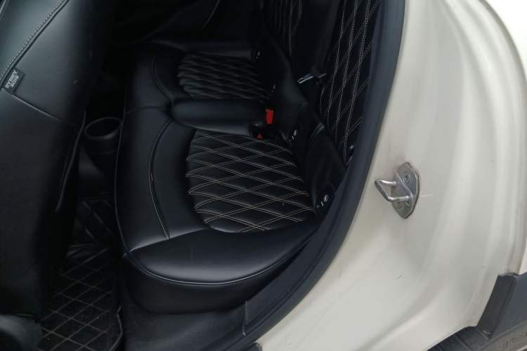 Used MINI 2018 1.5T ONE Five-Door Edition Left Rear Seat