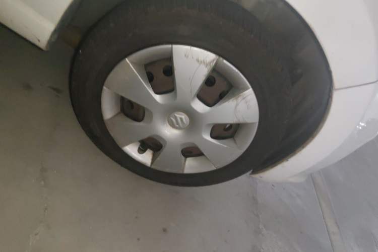 Used Suzuki Alto 2013 Revised Version 1.0L Manual Comfort Edition Right Front Wheel Hub