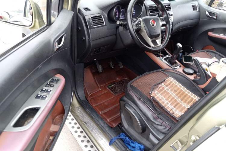 Used FORTHING Joyear X5 2015 1.6L Manual Luxury Model