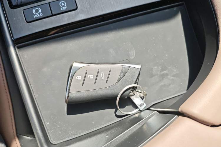 Used Lexus ES 2025 200 Premium Edition
