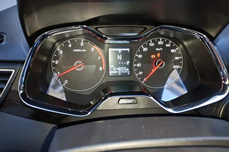 Used Baojun 310 2017 1.5L Automatic Luxury Model
