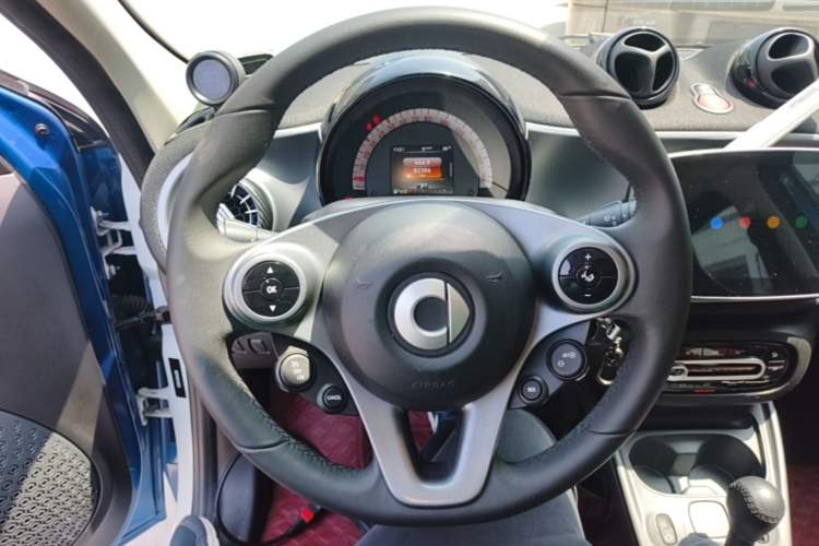 Used smart forfour 2018 1.0L 52kW Passion Edition
