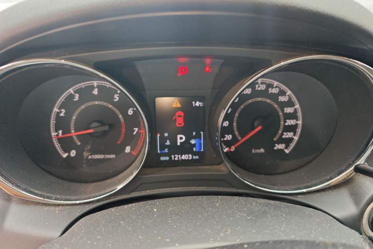 Used Mitsubishi ASX 2011 2.0 L Two-Wheel Drive XuanYi Version
